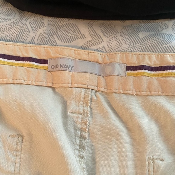 Old Navy Cream pants- Size 18 - Picture 5 of 5